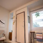Apartman Chic Seaside Walk To Metro By Laonikos *