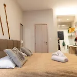 Apartment Chic Seaside Walk To Metro By Laonikos Thessaloniki