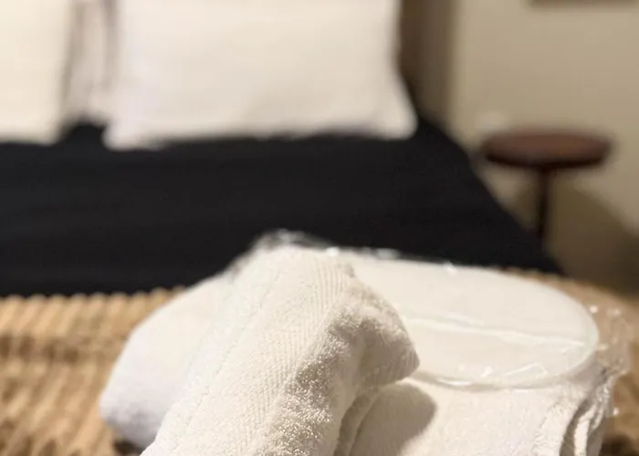 Chic Seaside Walk To Metro By Laonikos Apartamento *