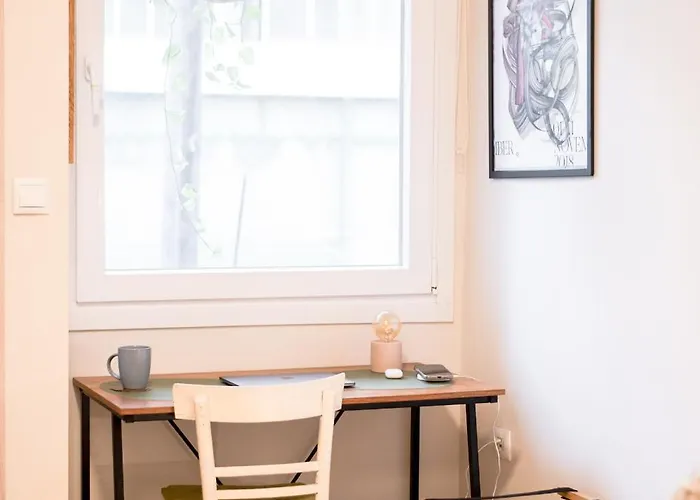 Chic Seaside Walk To Metro By Laonikos * 塞萨洛尼基